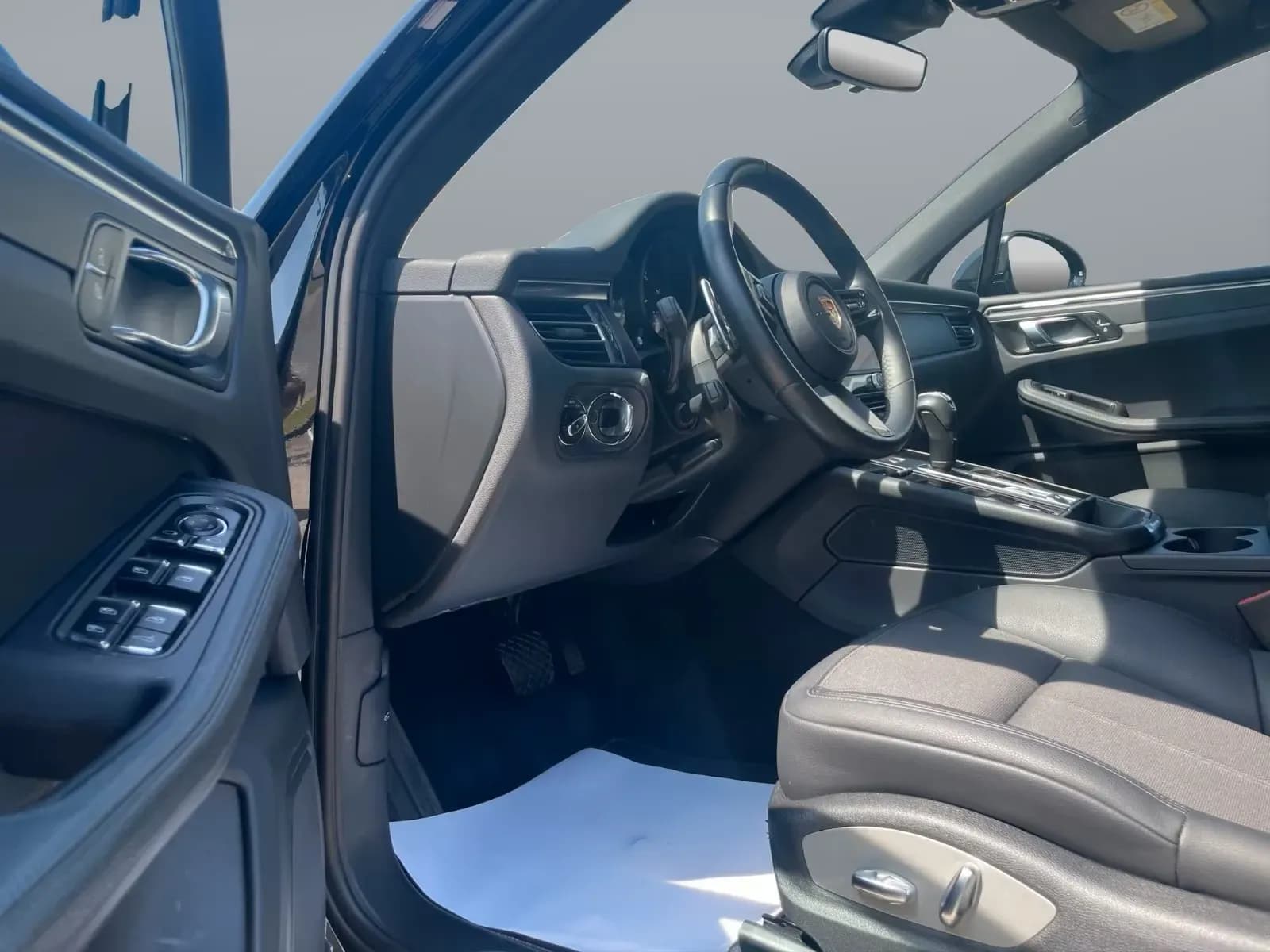 Porsche Macan (foto 10/20)