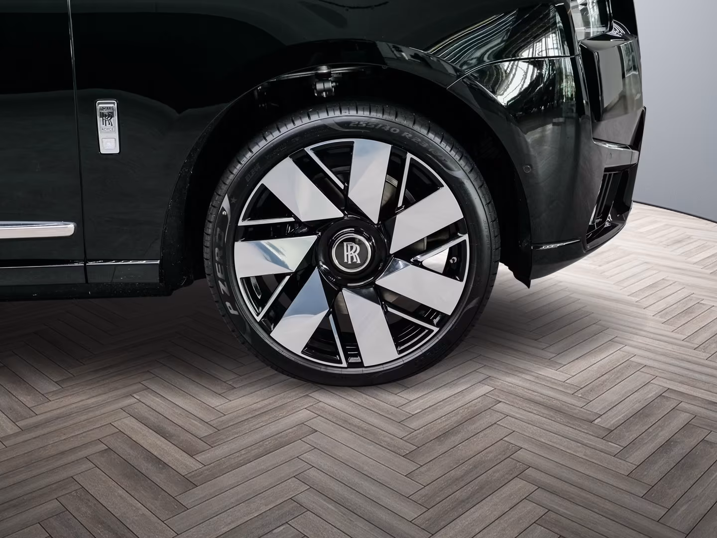 Rolls-Royce Cullinan (foto 6/30)