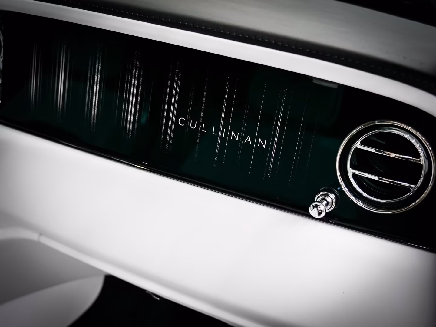 Rolls-Royce Cullinan (foto 26/30)