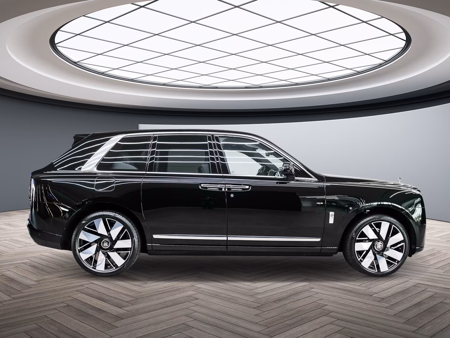 Rolls-Royce Cullinan (foto 4/30)