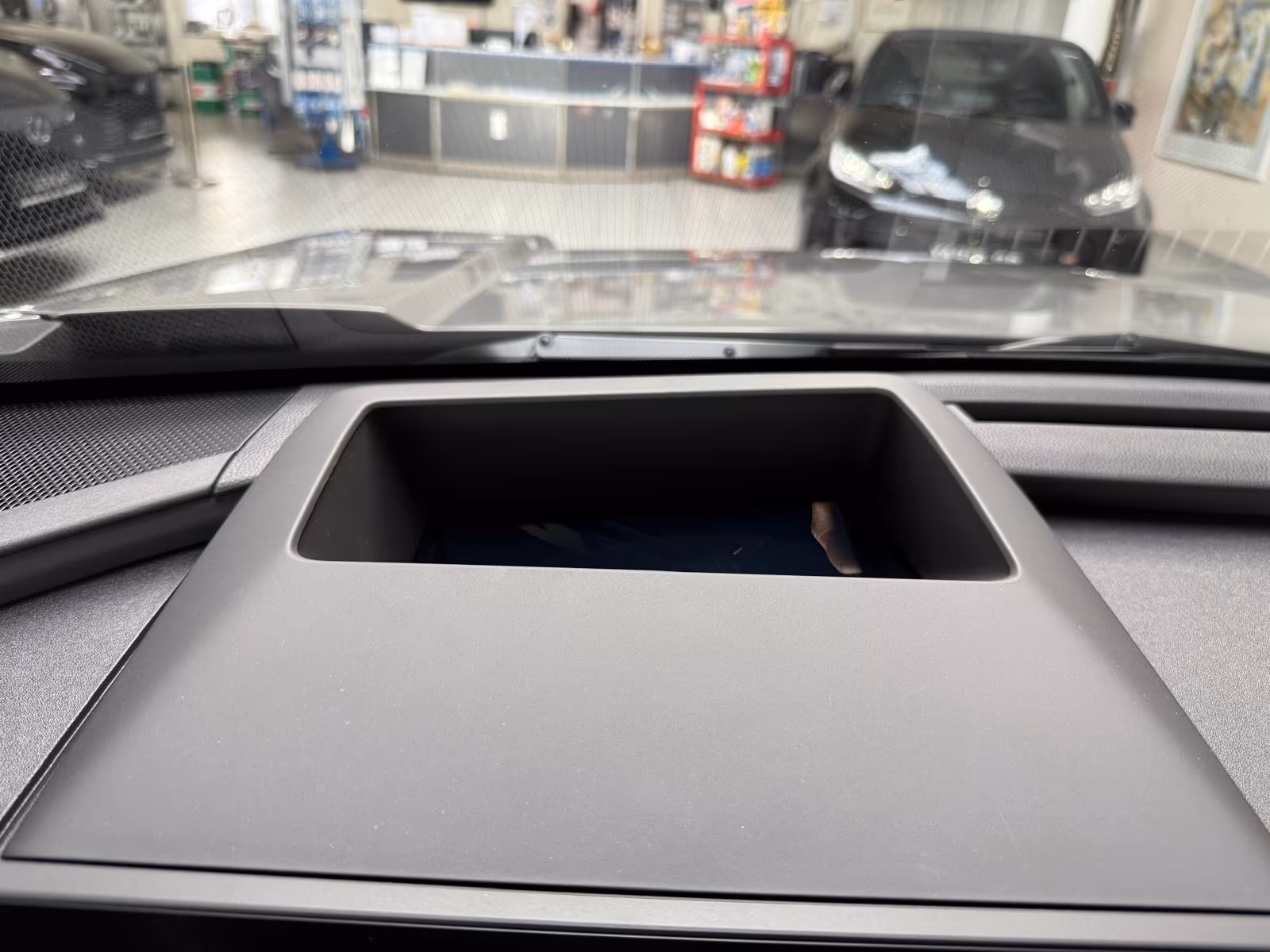 Toyota RAV 4 (foto 19/23)