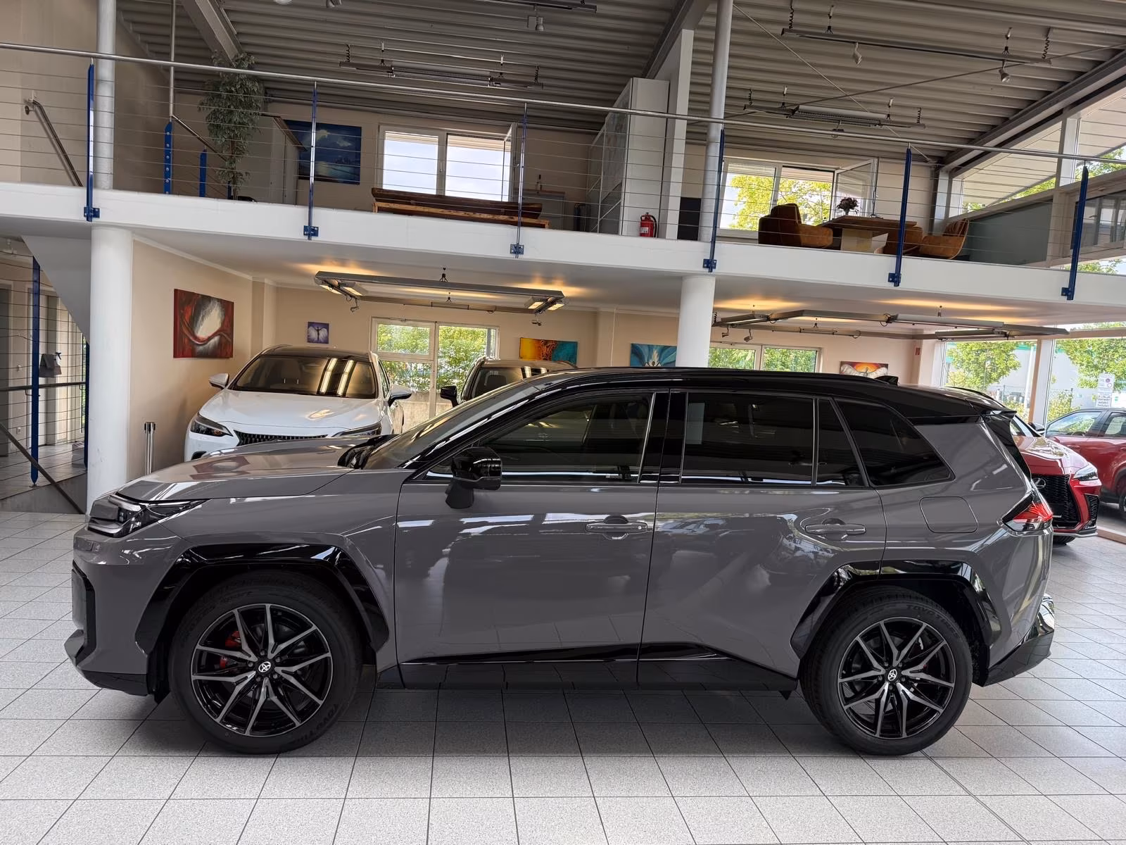 Toyota RAV 4 (foto 8/23)