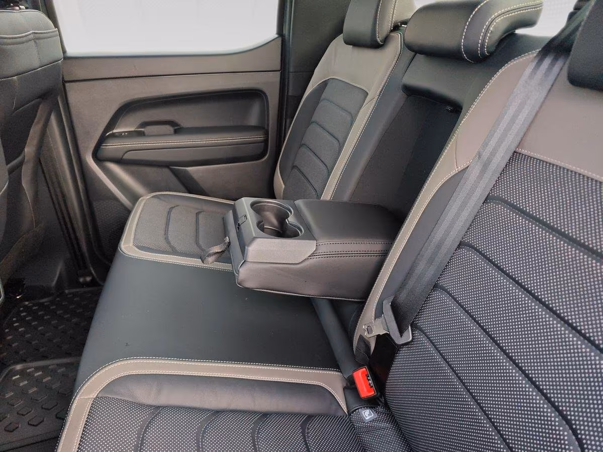 Volkswagen Amarok (foto 12/28)