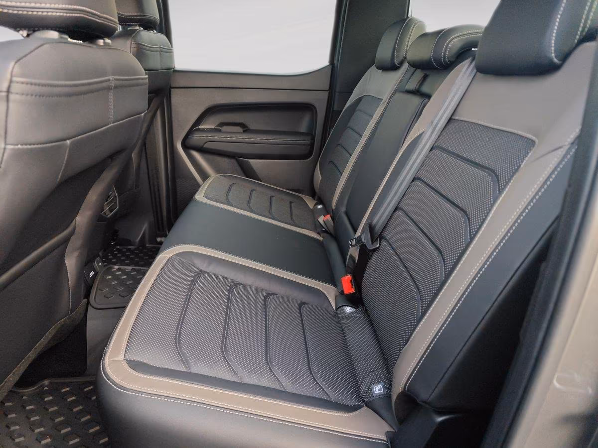 Volkswagen Amarok (foto 19/28)