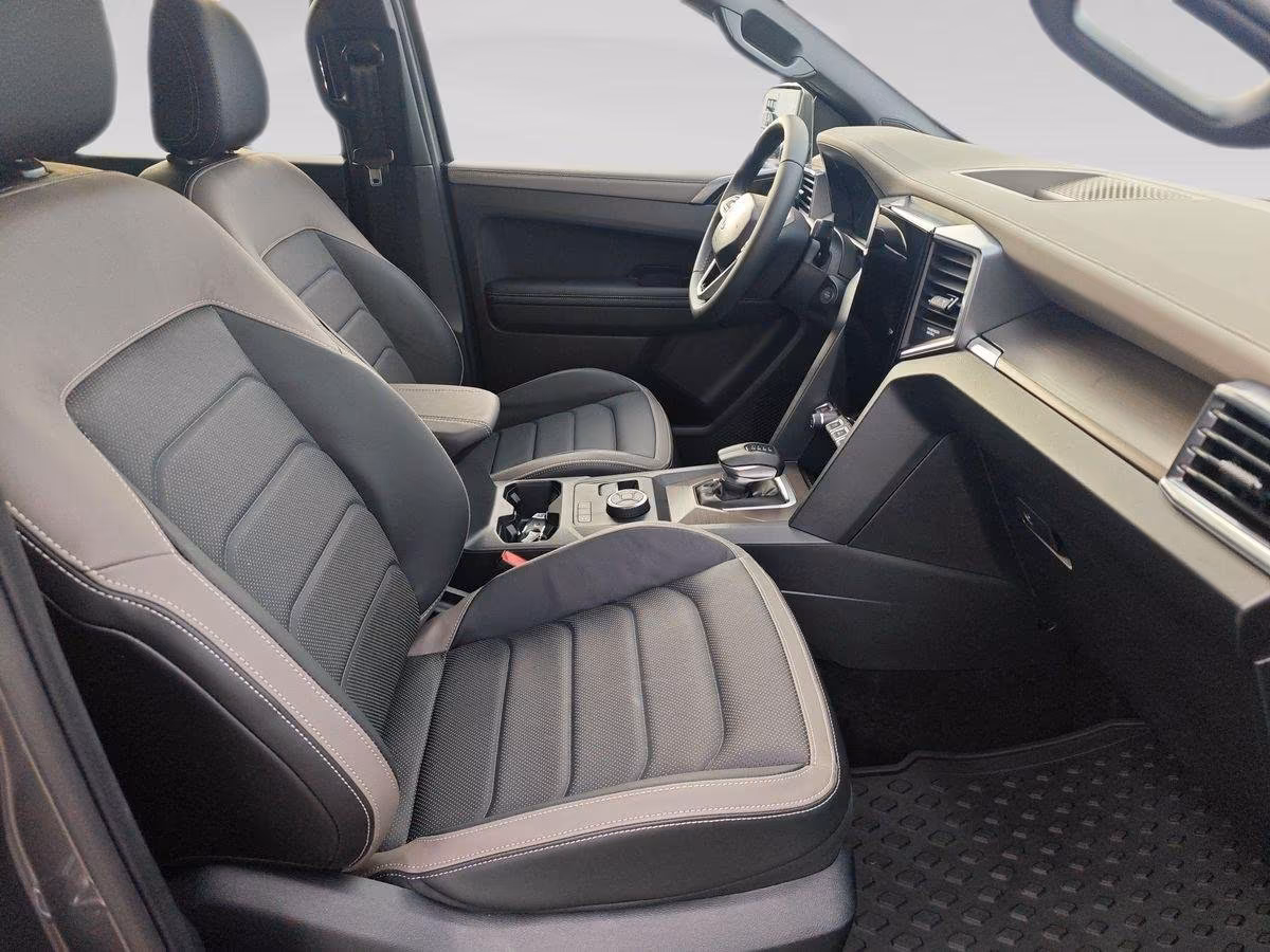 Volkswagen Amarok (foto 14/28)