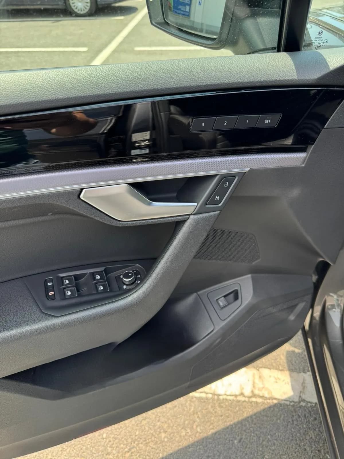 Volkswagen Tuareg (foto 13/22)